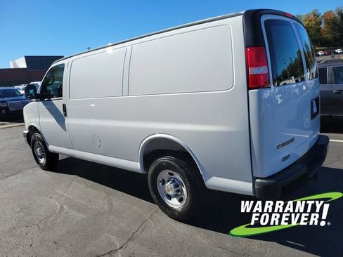 New 2025 Chevrolet Express 2500 image 5