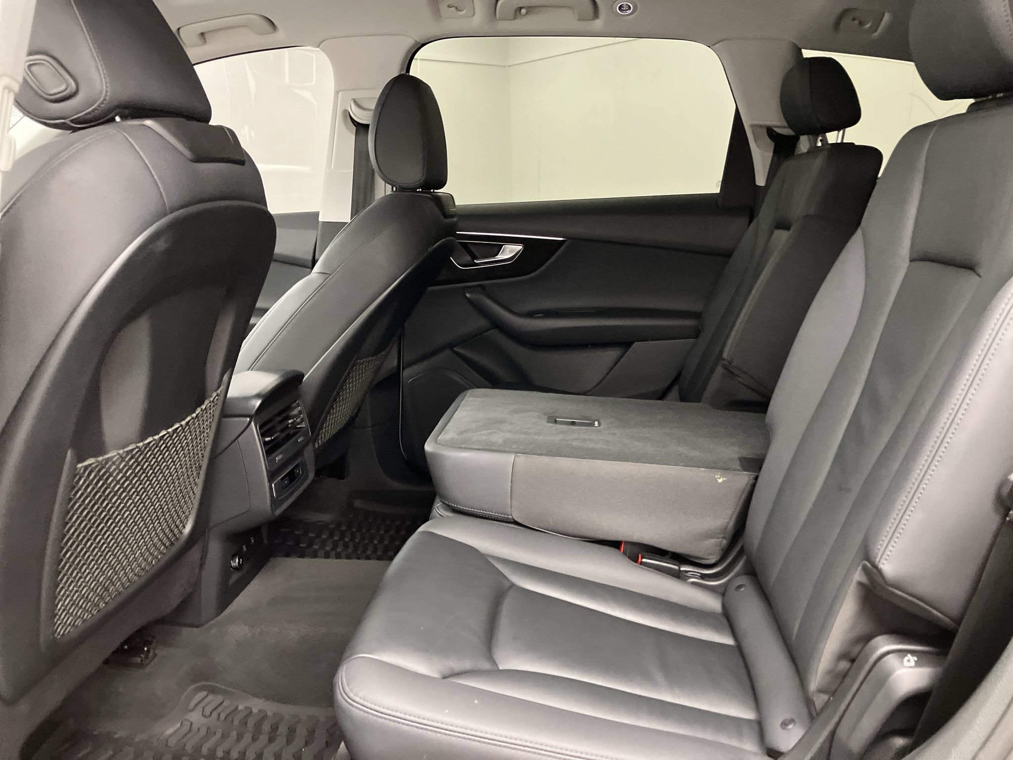 Used 2023 Audi Q7 2.0T Premium AWD/4WD image 14