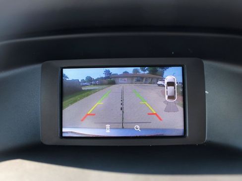 Used 2015 Ford Focus SE w/ SE Sport Package FWD image 23