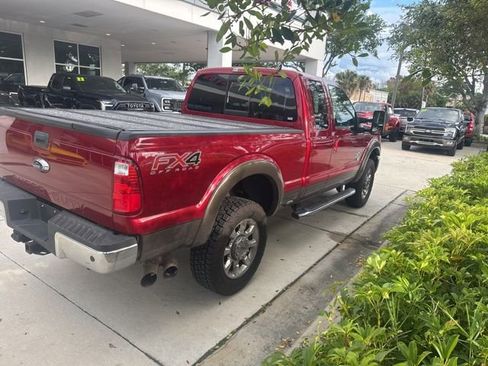 Used 2015 Ford F350 Lariat w/ Lariat Interior Package image 4