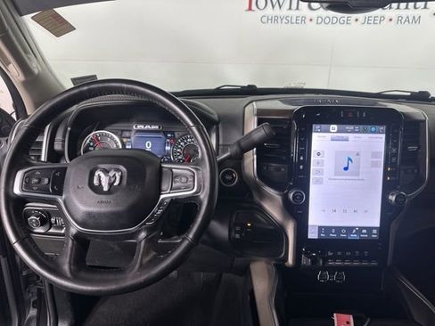 Used 2024 RAM 3500 Laramie w/ Towing Technology Group image 11