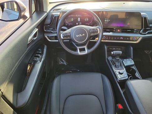 Used 2023 Kia Sportage EX FWD image 12