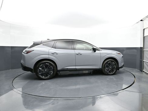 Used 2025 Nissan Murano Platinum w/ Cargo Package AWD/4WD image 4