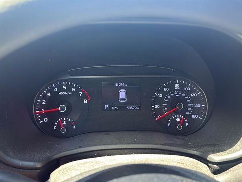 Used 2021 Kia Soul LX FWD image 5