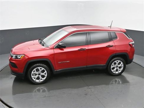 New 2025 Jeep Compass Sport image 39