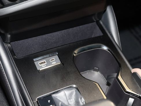 Used 2023 Lexus ES 350 w/ Accessory Package (Z2) image 25