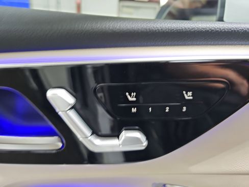 New 2026 Mercedes-Benz GLC 300 image 30