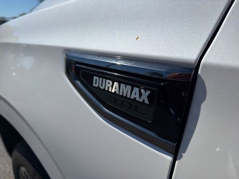 Certified 2024 GMC Yukon XL Denali Ultimate image 10