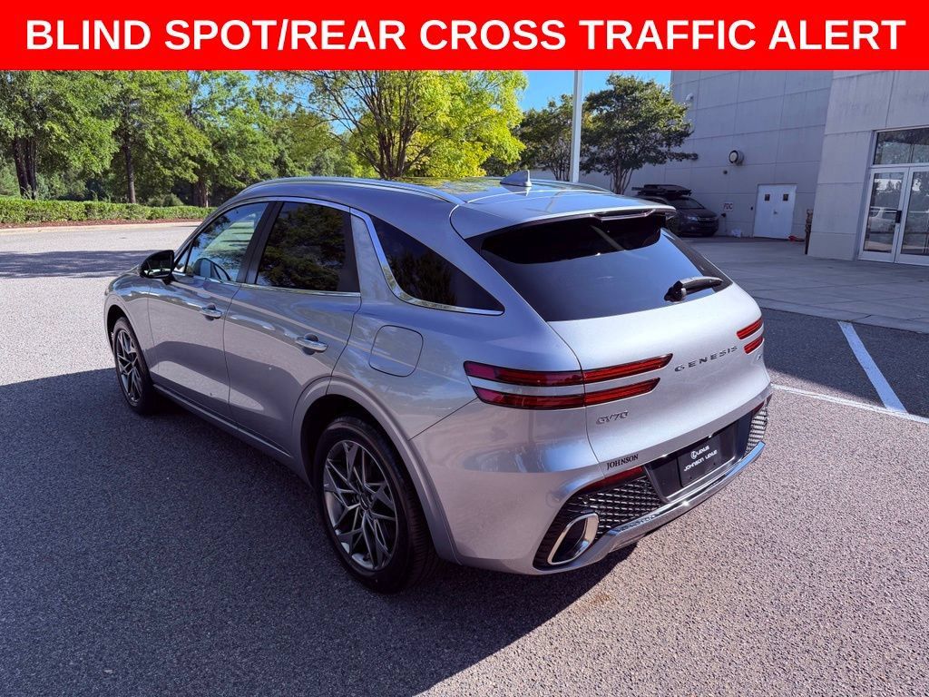 Used 2024 Genesis GV70 2.5T w/ Advanced Package AWD/4WD image 5
