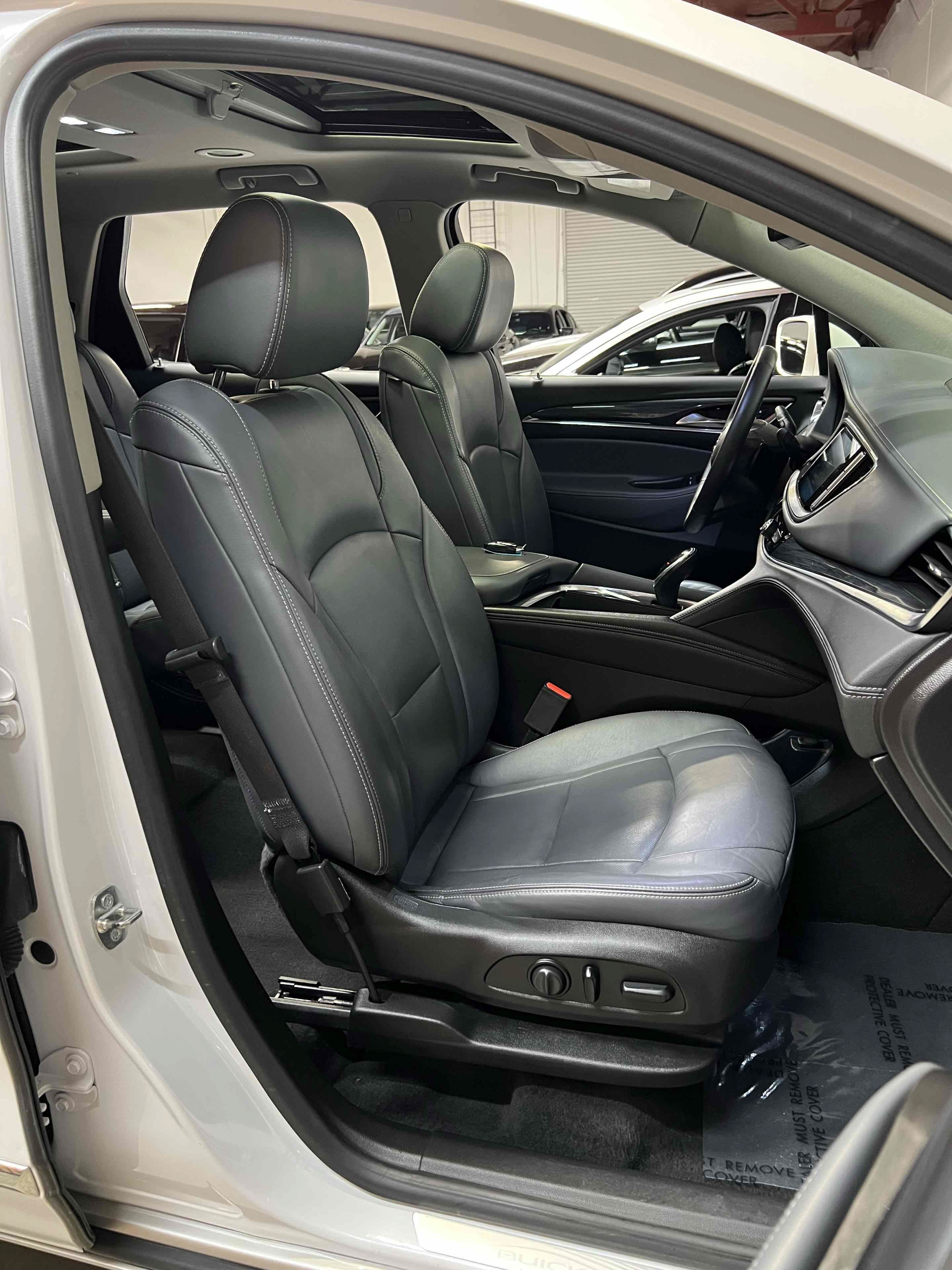 Used 2018 Buick Enclave Premium w/ Experience Buick Package AWD/4WD image 24