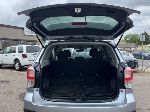 Used 2017 Subaru Forester 2.5i Premium AWD/4WD image 22