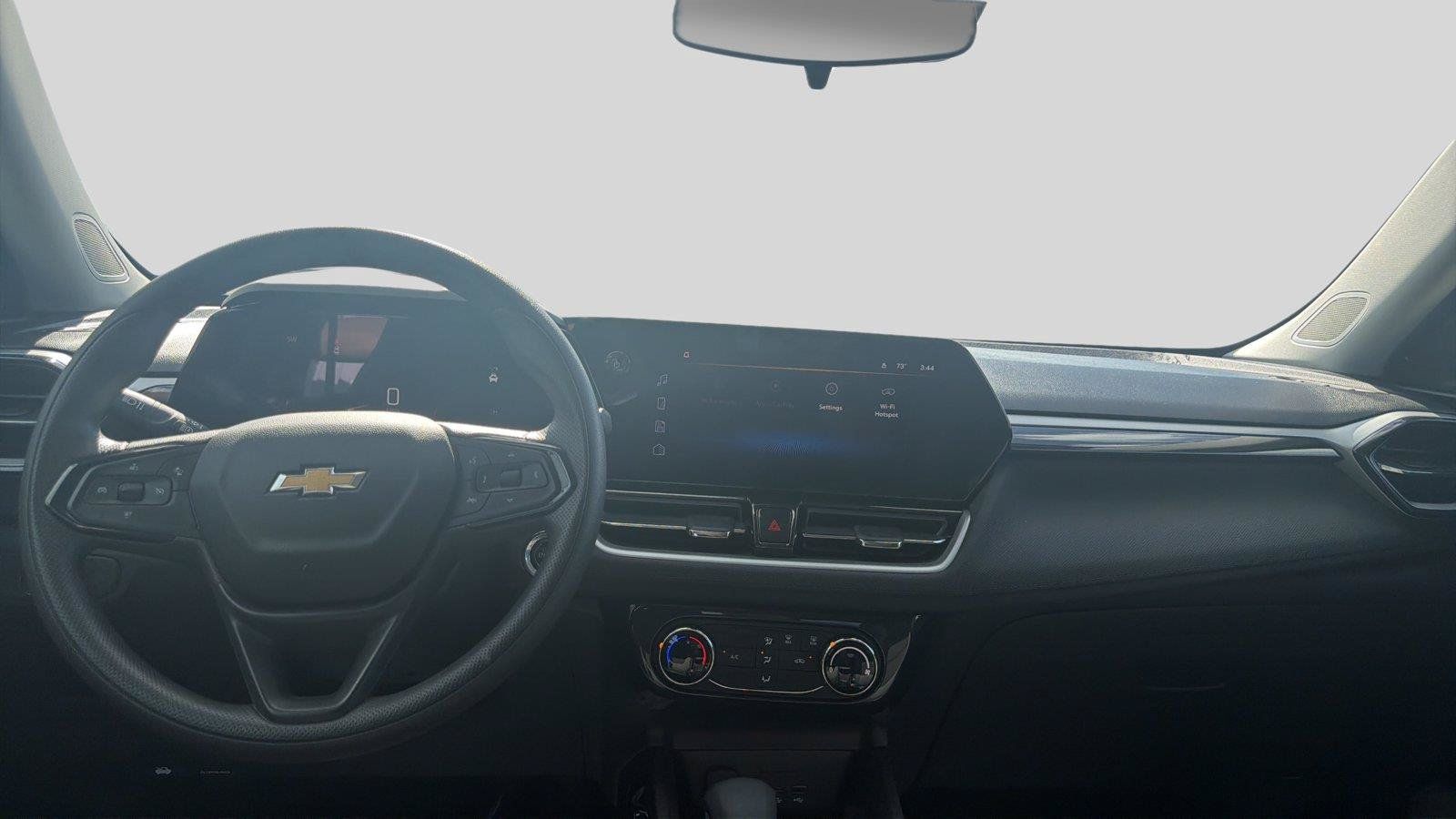 Used 2025 Chevrolet TrailBlazer LT w/ Driver Confidence Package AWD/4WD image 10