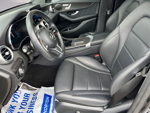 Certified 2022 Mercedes-Benz GLC 300 4MATIC w/ AMG Line image 9