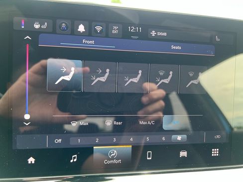 New 2026 Jeep Compass Latitude AWD/4WD image 35
