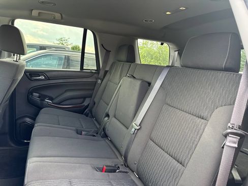 Used 2016 GMC Yukon SLE w/ Convenience Package AWD/4WD image 6