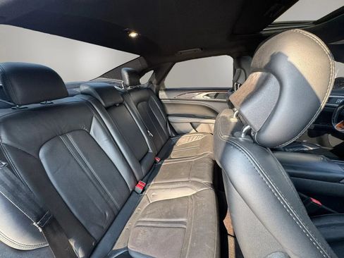 Used 2017 Lincoln MKZ Reserve w/ Climate Package AWD/4WD image 10