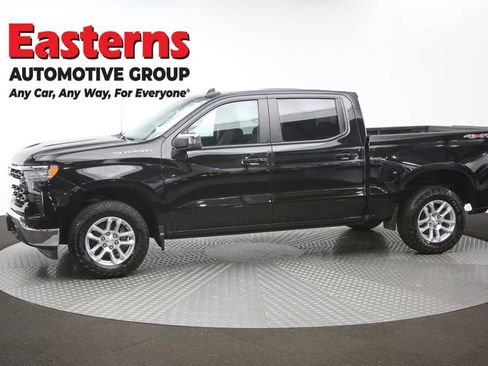 Used 2023 Chevrolet Silverado 1500 LT AWD/4WD image 60
