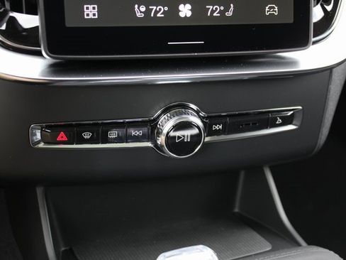 New 2026 Volvo XC90 B6 Ultra w/ Protection Package Premier image 26