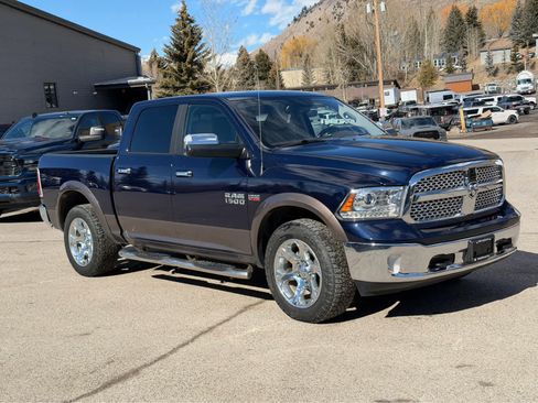 Used 2017 RAM 1500 Laramie w/ Convenience Group image 8