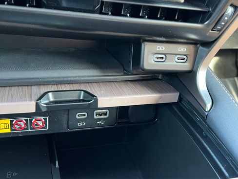 Used 2024 Lexus RX 350 Premium w/ Accessory Package (K3) image 23