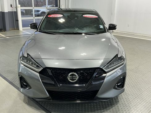 Used 2022 Nissan Maxima SR w/ Sport Mat Group image 26