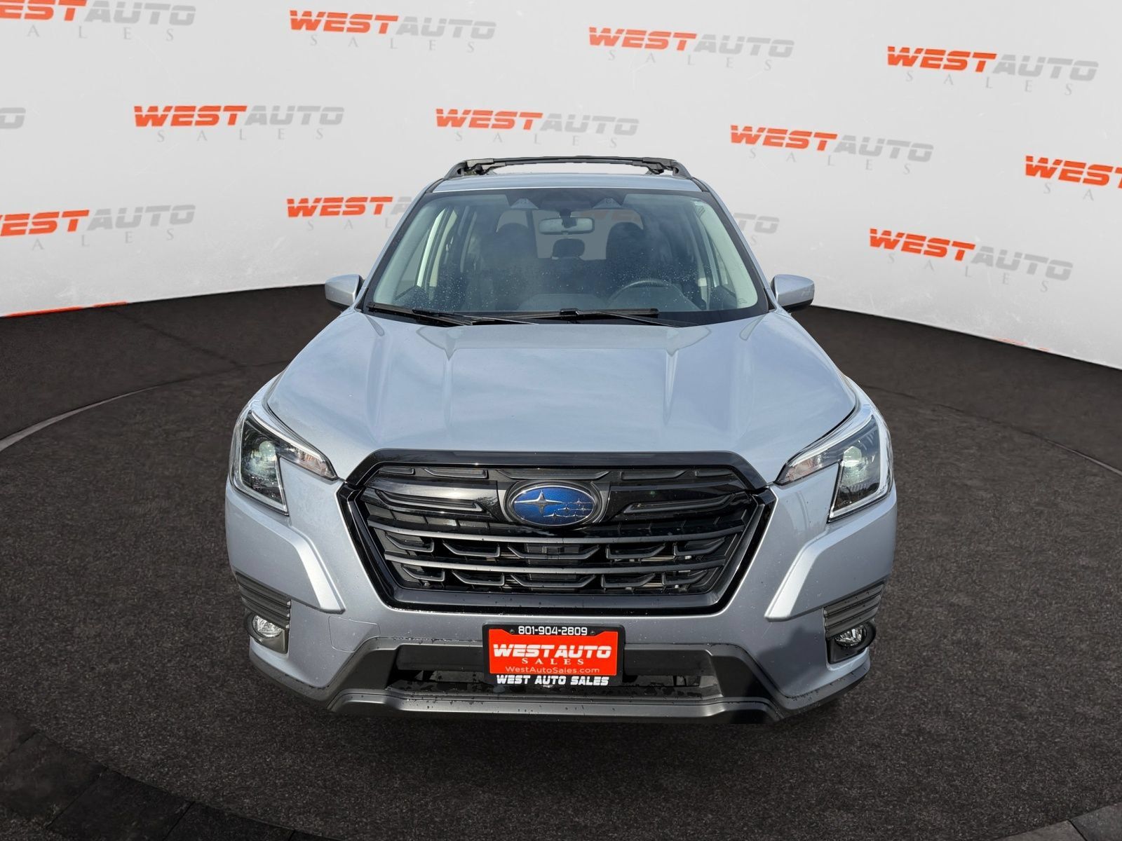Used 2024 Subaru Forester Premium AWD/4WD image 8