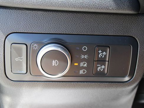 Used 2020 Ford Escape SEL FWD image 13