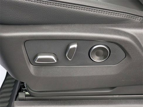 New 2026 GMC Sierra 1500 Denali w/ Denali Reserve Package image 27