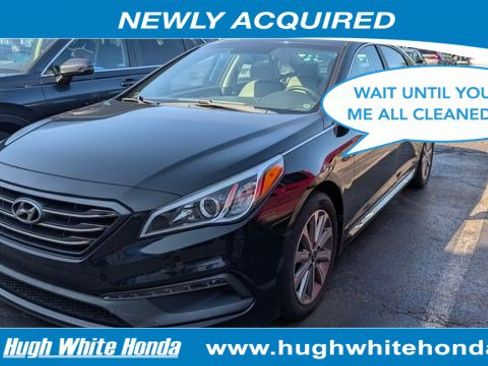 Used 2017 Hyundai Sonata Limited FWD image 1