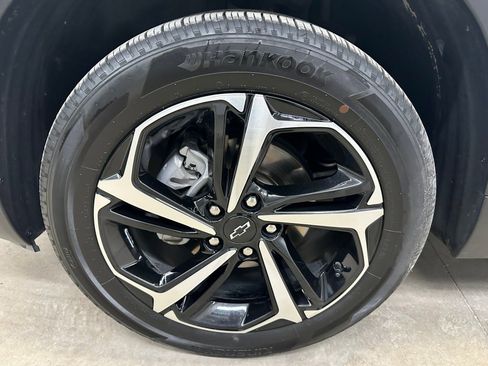 Certified 2022 Chevrolet TrailBlazer RS w/ Technology Package image 36