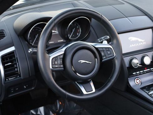 Used 2020 Jaguar F-TYPE Convertible image 23