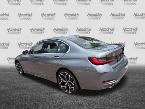 Certified 2025 BMW 330i Sedan RWD image 8