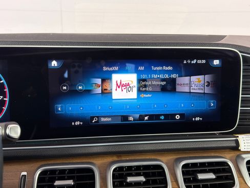 Used 2021 Mercedes-Benz GLE 350 4MATIC image 24