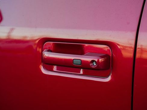 Used 2021 Ford F250 Lariat w/ Lariat Ultimate Package image 10