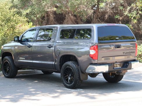 Used 2018 Toyota Tundra SR5 w/ TRD Off Road Package AWD/4WD image 6