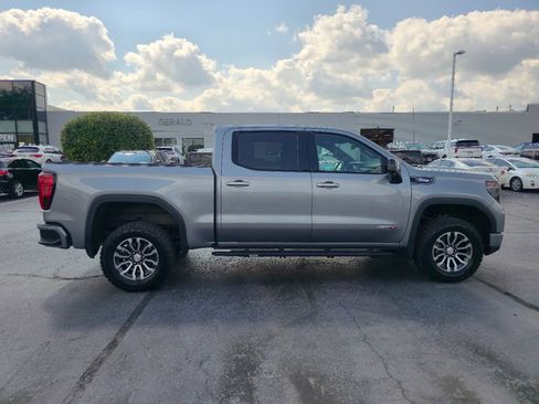 Certified 2023 GMC Sierra 1500 AT4 w/ AT4 Preferred Package AWD/4WD image 7