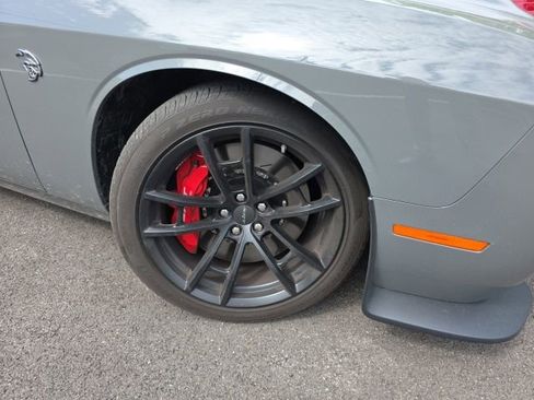 Used 2023 Dodge Challenger SRT Hellcat RWD image 25