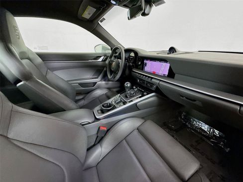 Used 2021 Porsche 911 Carrera S RWD image 19