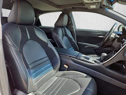 Used 2019 Toyota Avalon Touring w/ Advanced Safety Package FWD image 19