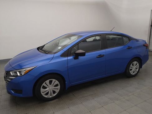 Used 2024 Nissan Versa S w/ Trunk Package FWD image 2