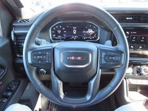 Used 2024 GMC Sierra 1500 AT4 w/ Technology Package image 17