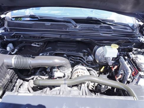 Used 2019 RAM 1500 Limited image 7