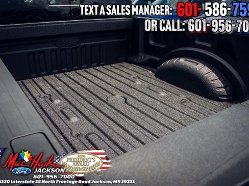 New 2026 Ford F250 Lariat w/ Black Appearance Package image 8