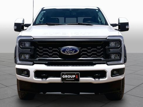 Used 2023 Ford F250 Lariat w/ Sport Appearance Package AWD/4WD image 4