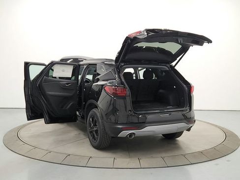 New 2026 Chevrolet Blazer LT w/ Convenience Package image 13