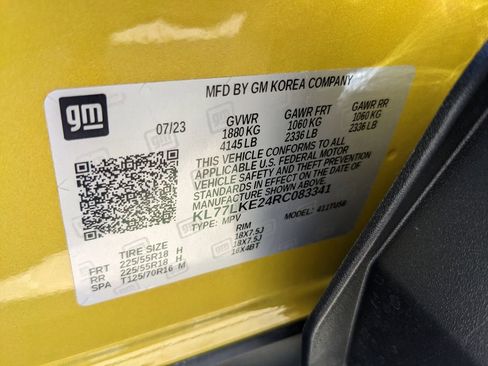 Used 2024 Chevrolet Trax ACTIV w/ Sunroof Package image 38