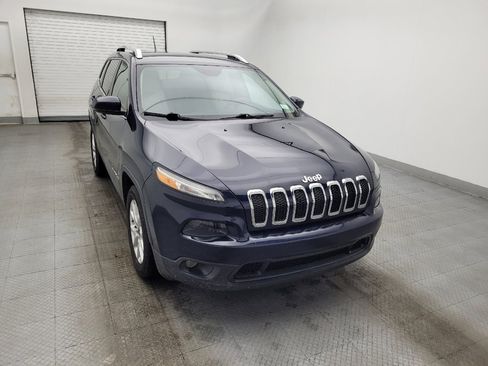 Used 2016 Jeep Cherokee Latitude w/ Safety/Convenience Group image 14