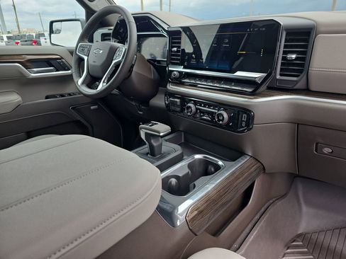 New 2026 Chevrolet Silverado 1500 RST w/ Convenience Package II AWD/4WD image 16