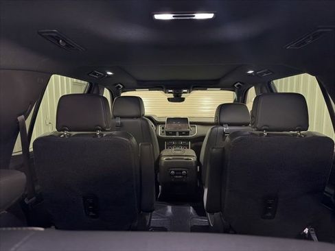 Used 2021 Chevrolet Tahoe Premier w/ Premium Package AWD/4WD image 28