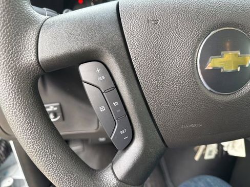 New 2025 Chevrolet Express 2500 w/ Driver Convenience Package image 18